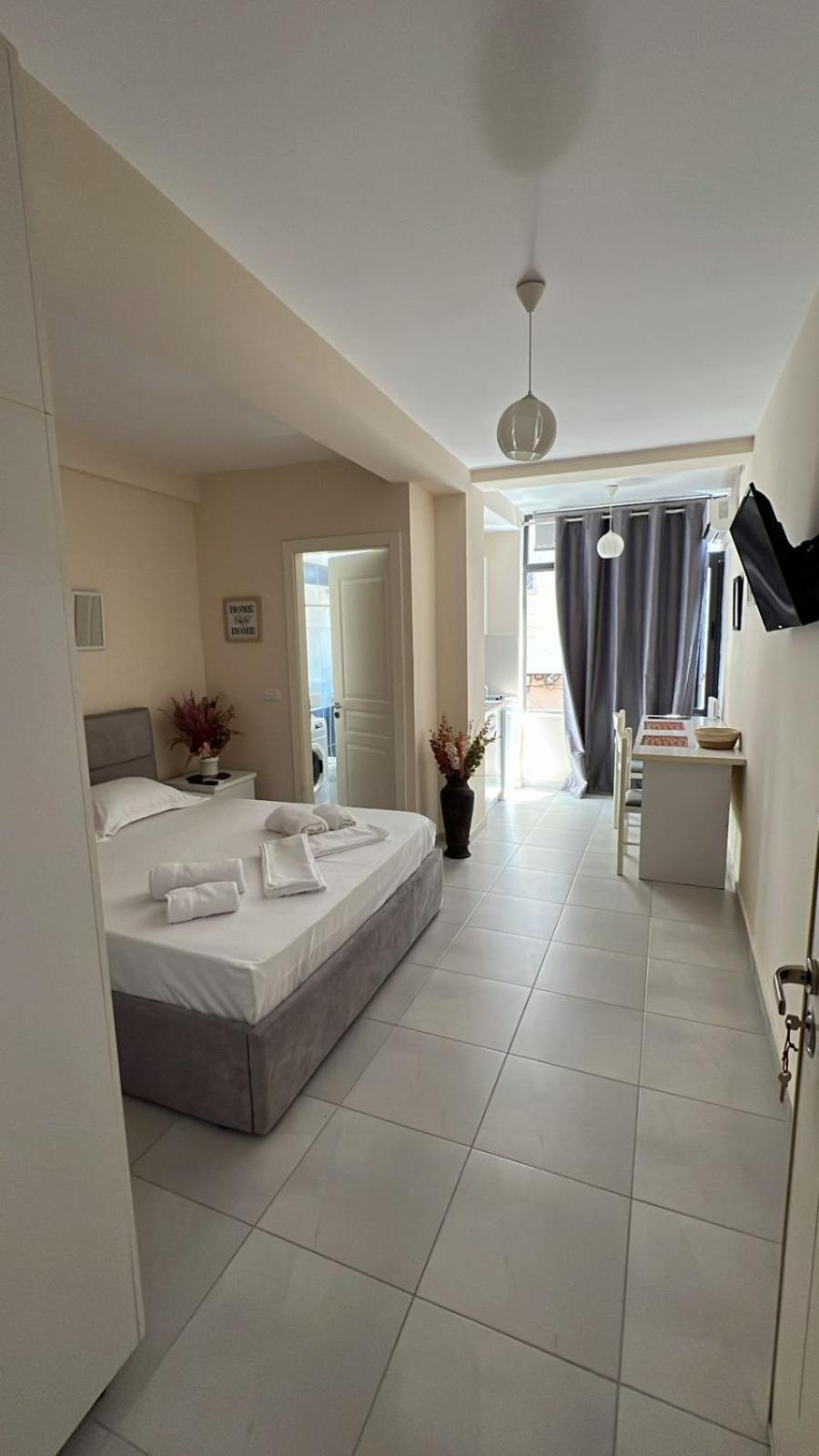 Urban Retreat Apartments Tiranë Ngoại thất bức ảnh