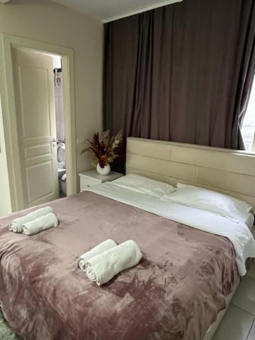 Urban Retreat Apartments Tiranë Ngoại thất bức ảnh